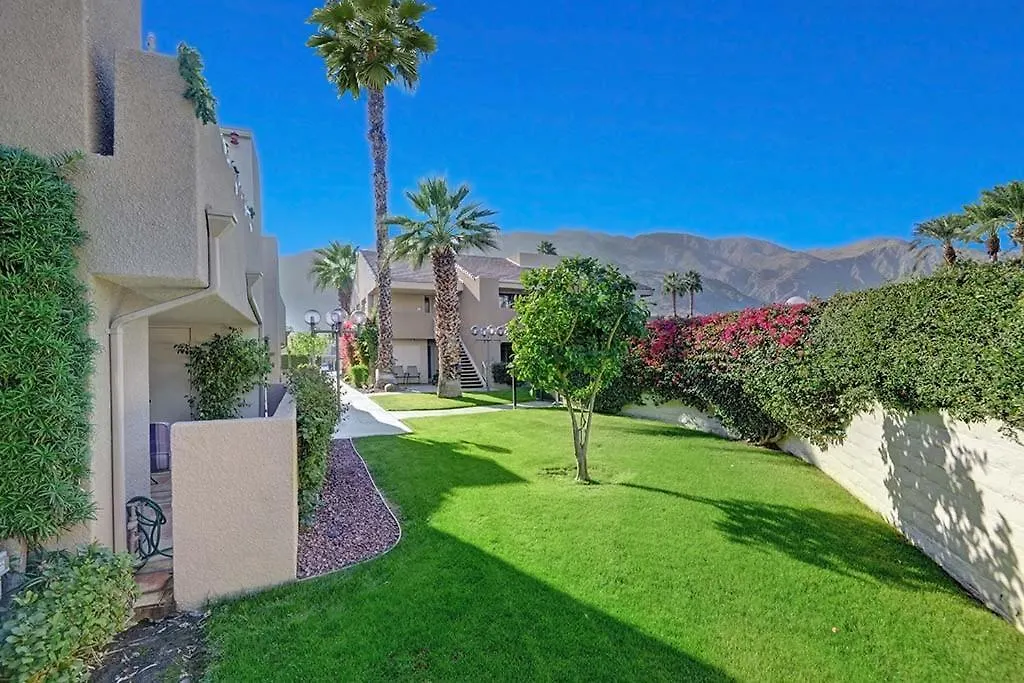 בית נופש פאלם ספרינגס Plaza Villas Posada By Oranj Palm ארצות הברית
