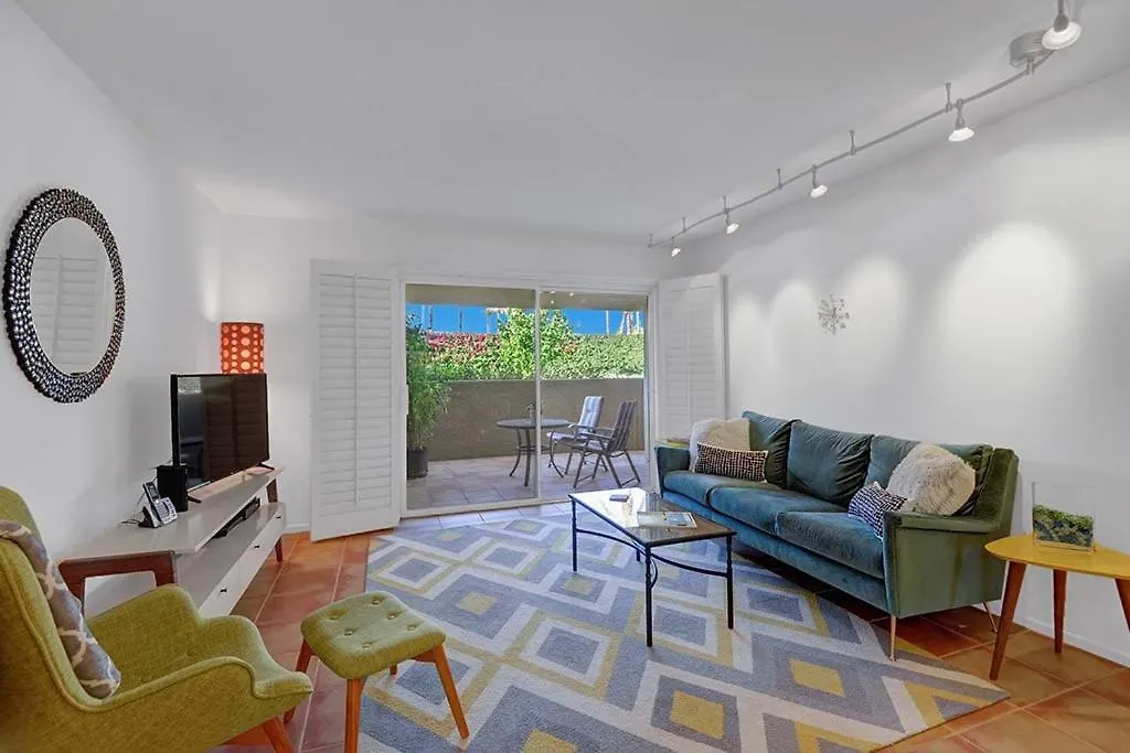 פאלם ספרינגס Plaza Villas Posada By Oranj Palm