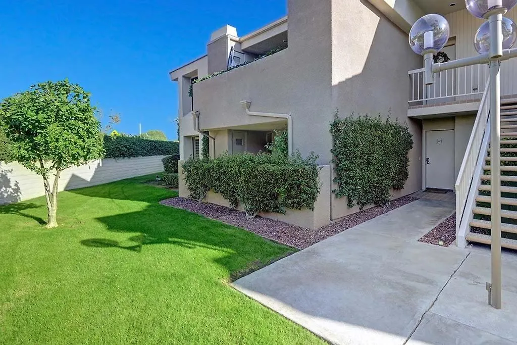 פאלם ספרינגס Plaza Villas Posada By Oranj Palm בית נופש