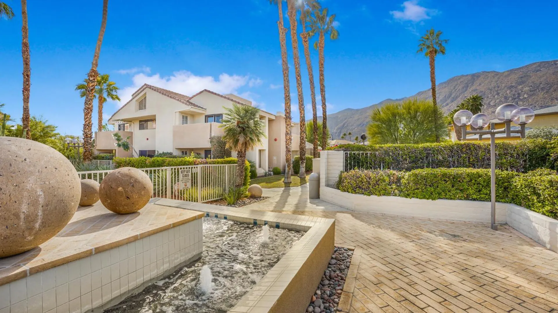 בית נופש פאלם ספרינגס Plaza Villas Posada By Oranj Palm ארצות הברית