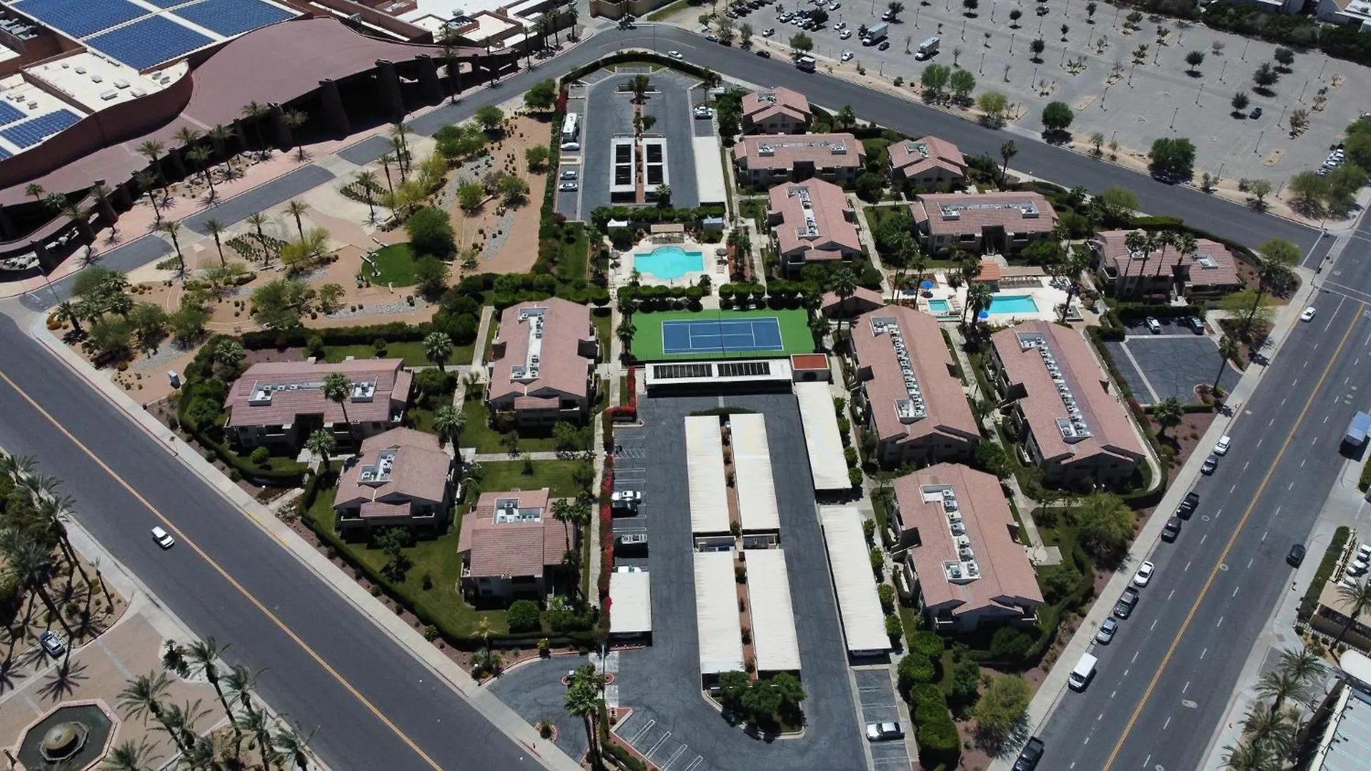 בית נופש פאלם ספרינגס Plaza Villas Posada By Oranj Palm